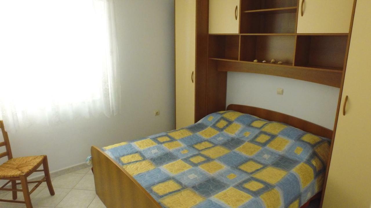 Apartment Karuza Rukavac Vis Eksteriør billede